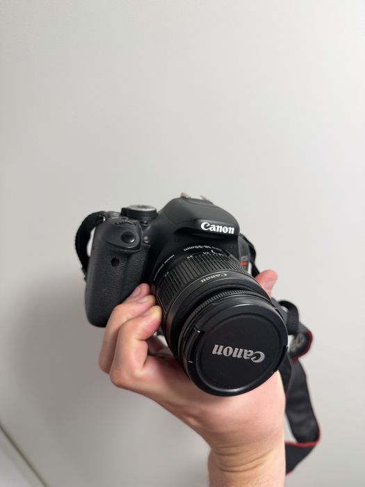 Canon EOS 600D + 55-250 IS + Bolsa