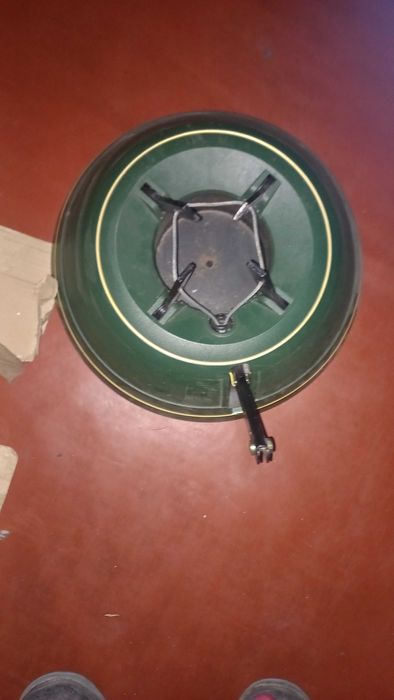 Тримач  ялинки. Німеччина.