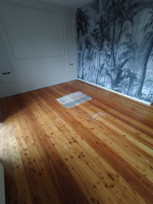 Cyklinowanie parkietu i podłóg drewnianych renowacja schodów