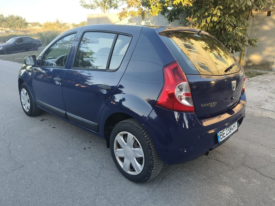 продам dacia sandero 1.2 бензин