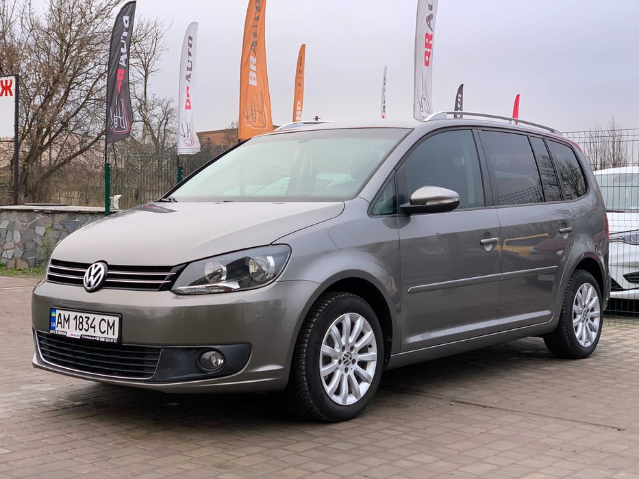 Volkswagen Touran 2011