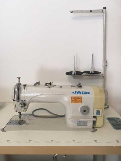 Промислова швейна машинка JACK-9100B