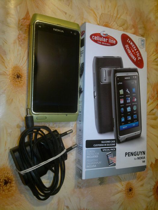 Nokia N8, z nowymi dodatkami