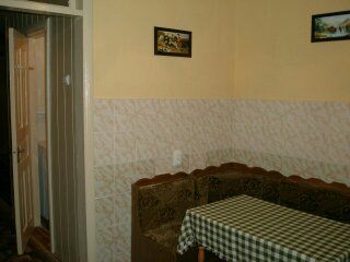 2-х ком. 1-6 чел. вул. Руська. 235 подобово .