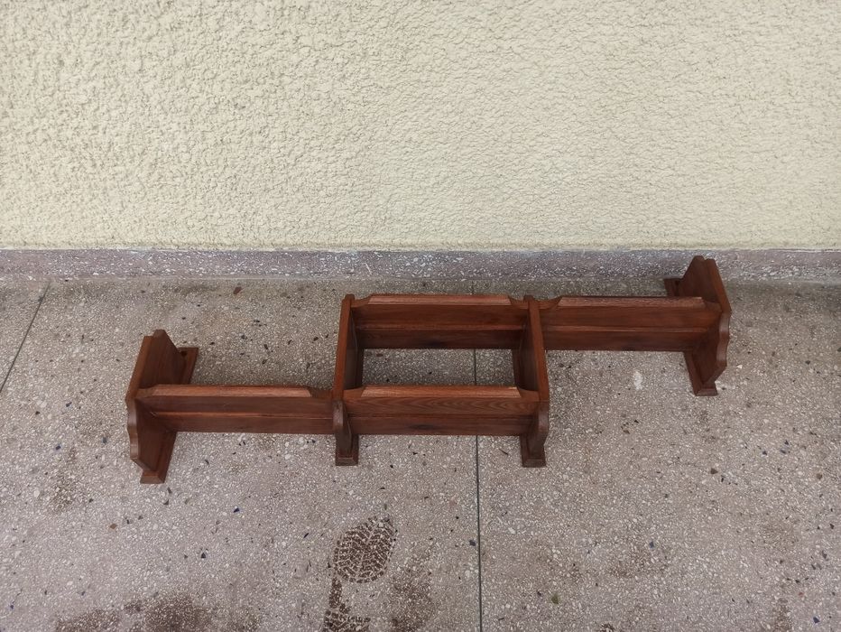 Półka drewniana sosnowa.