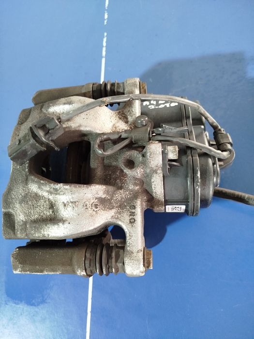 Pinça de travão trás DRT Audi A4 B9