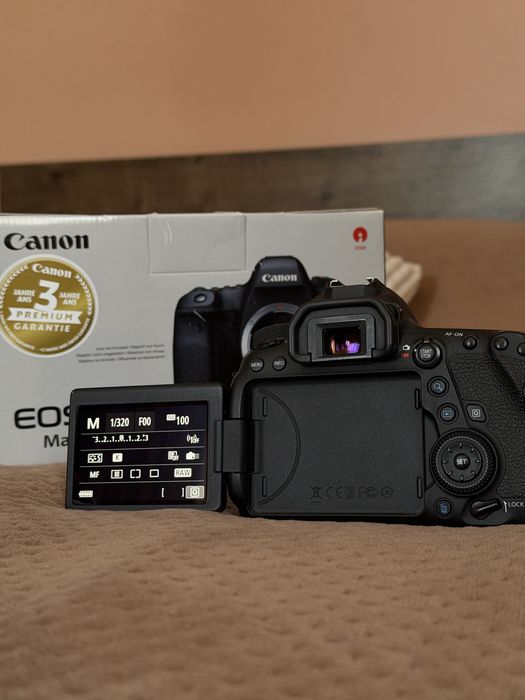Іотоапарат Canon 6D mark ii стан ідеальний