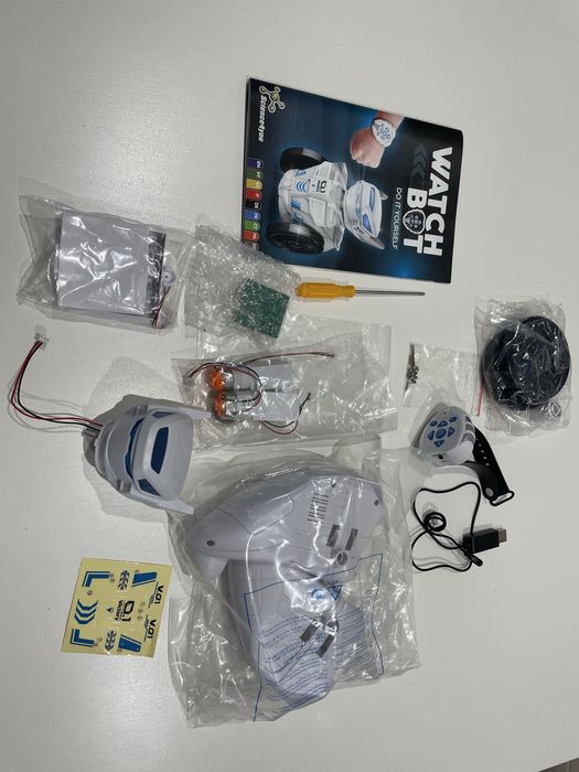 WatchBOT - Robot inteligente Science4you