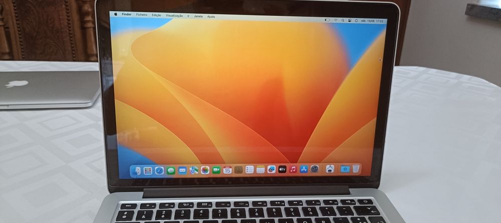 MacBook Pro Retina 13” 2015 | BATERIA NOVA | i5 | 8GB | SSD IMPECÁVEL