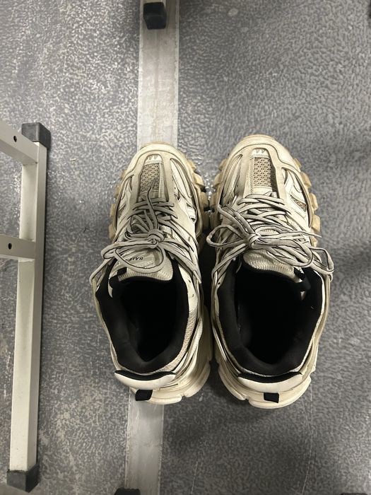 Track 1 белово цвета Balenciaga