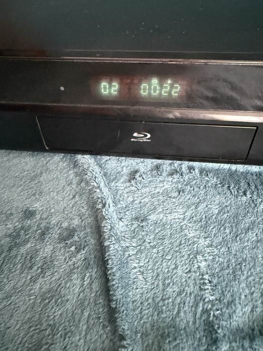 Yamaha BD - S667  BLU RAY