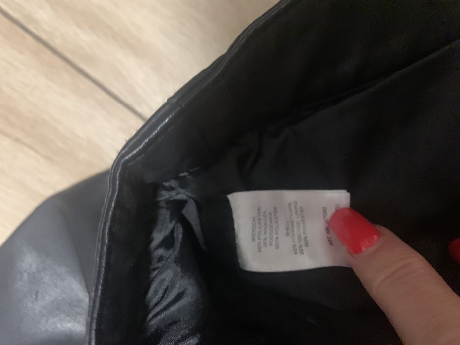 Spódnica   ze skory Projektanta Mody Jemioła  36 S Nowa