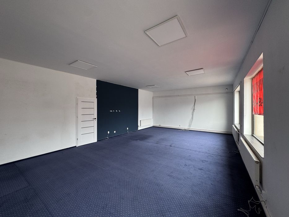 Lokal przy Alei Krakowskiej