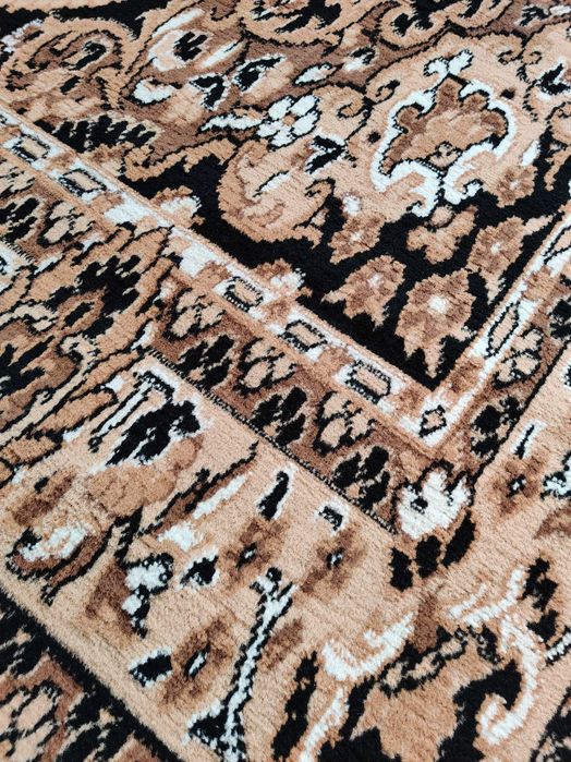 Продам ковер бу чистый