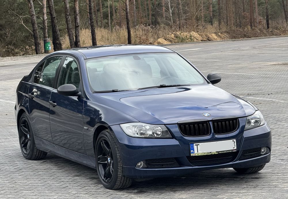 BMW e90 2.0 benzyna,320i, seria 3,sedan,felgi styling 49,lampy custom