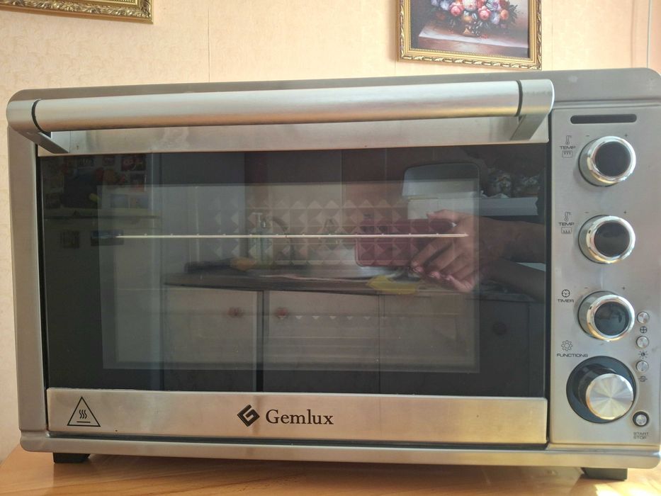 Електрична духовка Gemlux GL-OR-1845 45 л, 2000 Вт