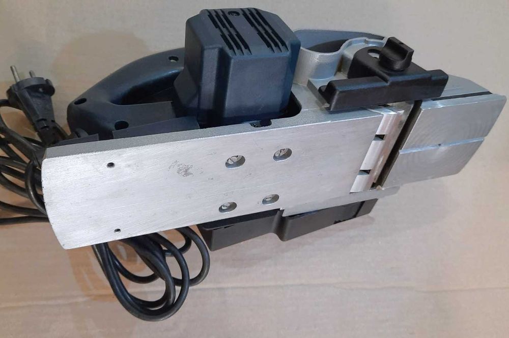 Электрорубанок Фиолент Phiolent Р2-82