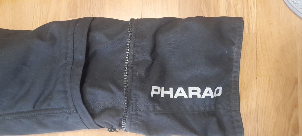 Мотокостюм дитячий р. 134-140, регулюється зріст, ідеальному стані