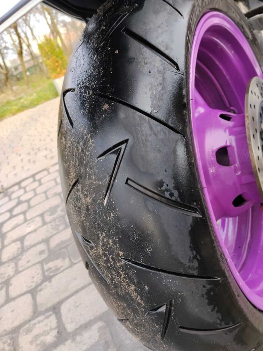 Продам YMAXA YZF750R