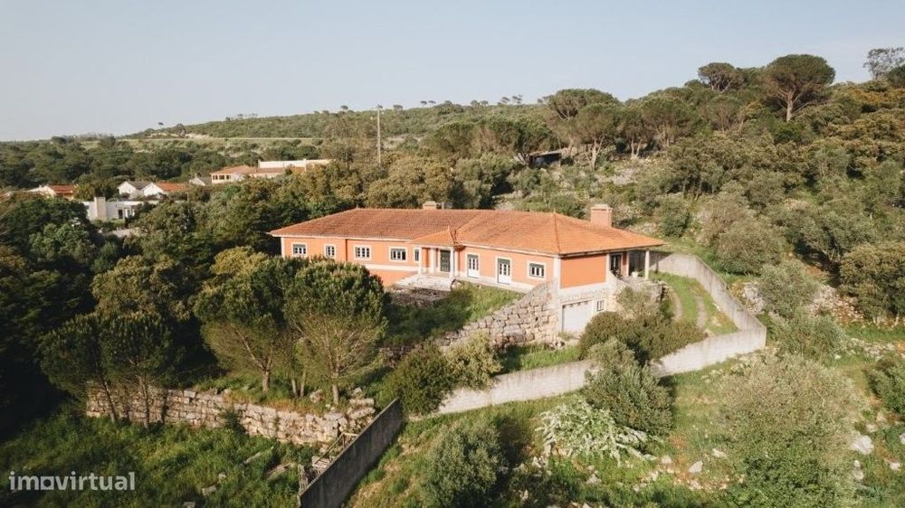 Moradia T7 isolada, com 5 suítes e vistas deslumbrantes