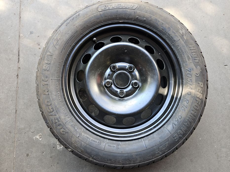 1x Felga stalowa VW 6.0 x 16 5x112 ET43 57,1 / DEMO [893]