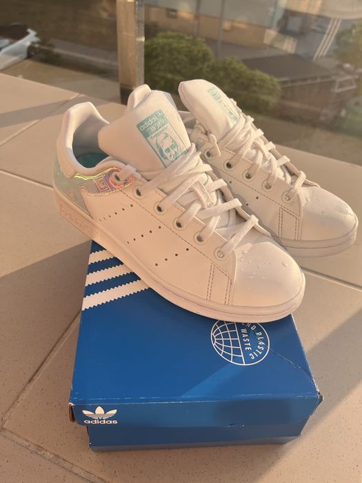 Buty adidas sam smith J