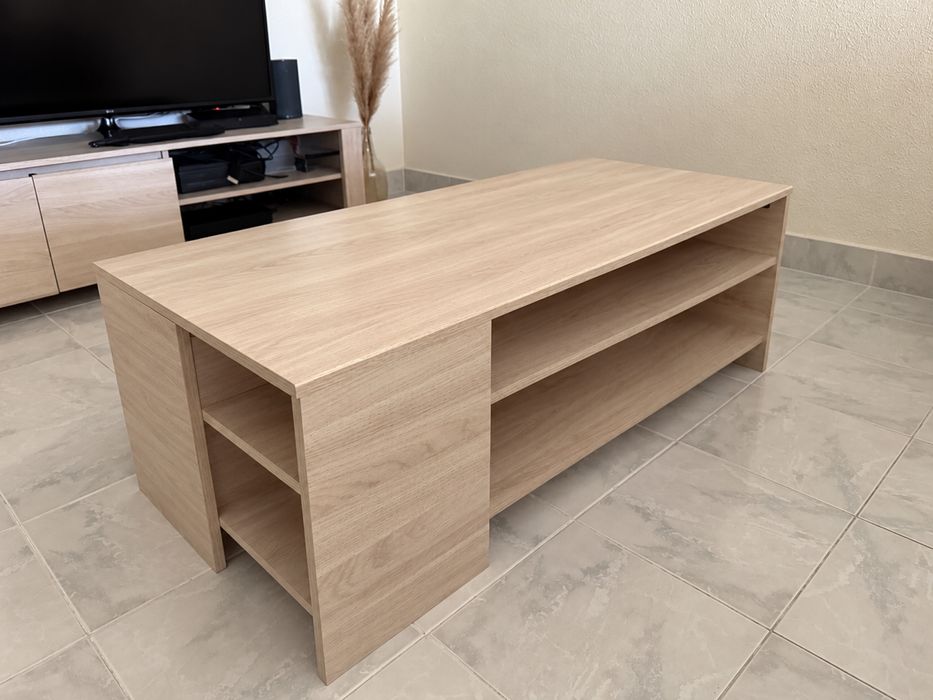 Mesa baixa de centro