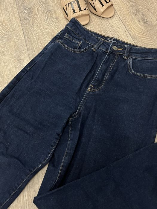 Джинси LC Waikiki Slim Mom