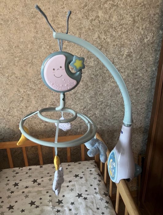 Продам мобіль на ліжечко