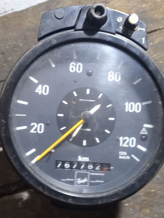 Zegar,licznik,tachometr od Mercedesa