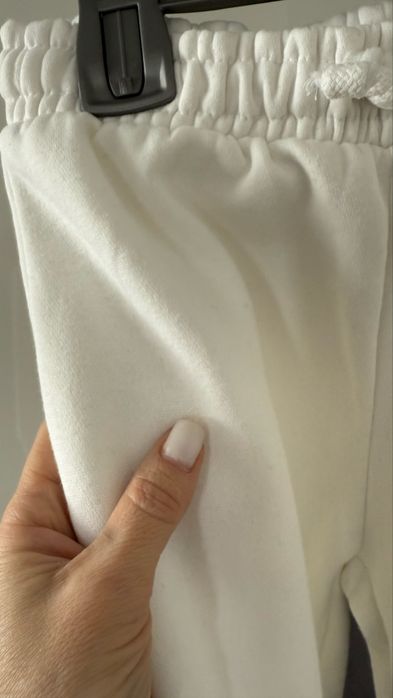 Набір спортивних штанів