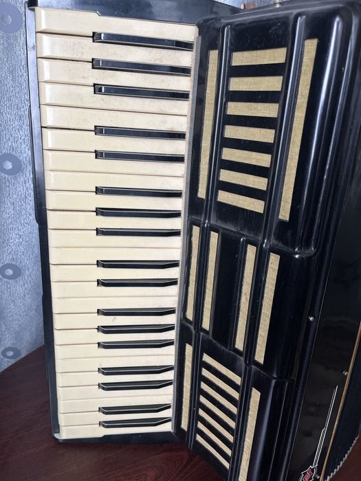 Аккордеон послевоенных годов производства