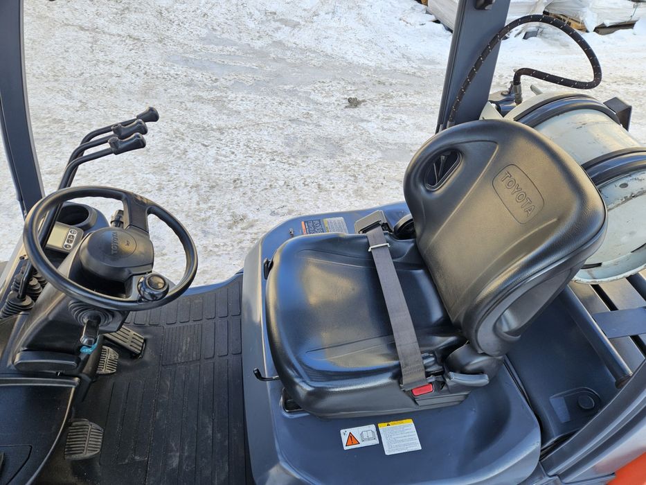 Навантажувач Toyota газ/бензин. Вилочный погрузчик Тойота 2,5 тонни