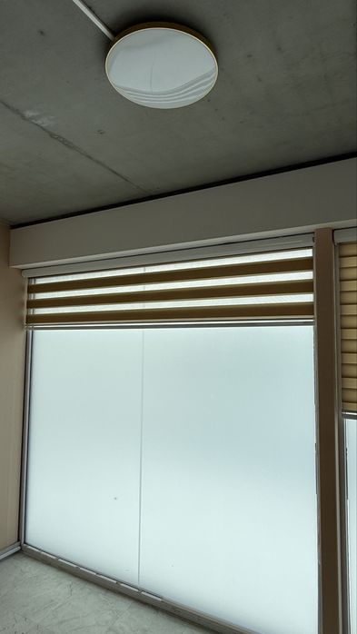 Roleta dzien/noc, w idealnym stanie, latwy montaz.