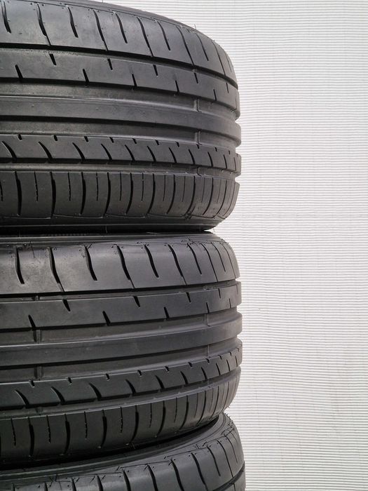4 Pneus 215/50R18 FALKEN Semi Novos