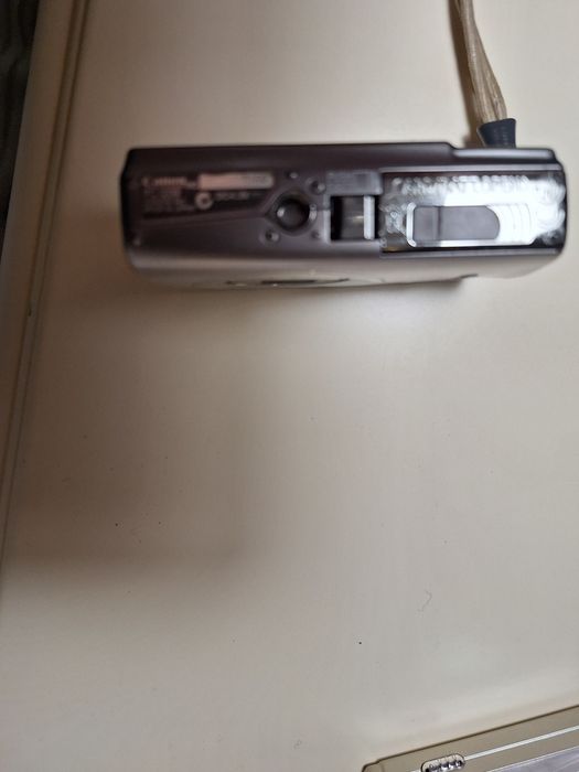 Продам фотоаппарат Canon lXUS 850 15