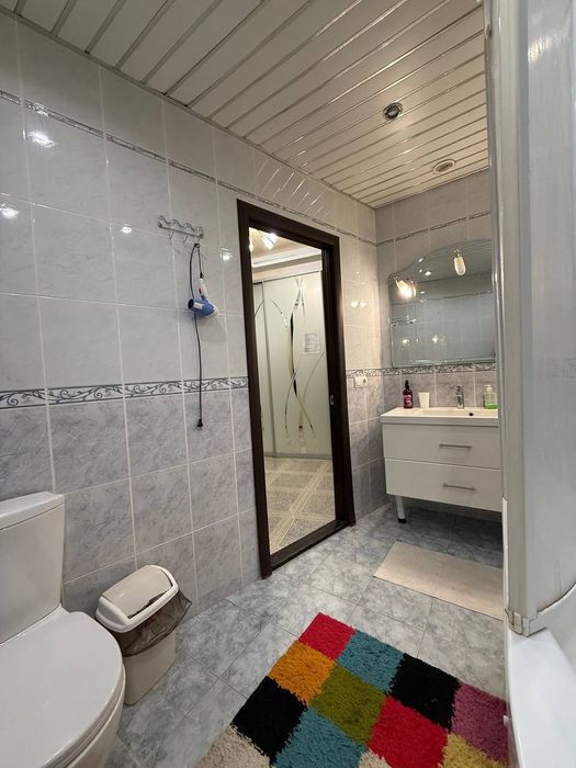 Квартира погодинно, подобово Мост сіті джакузі Генератор