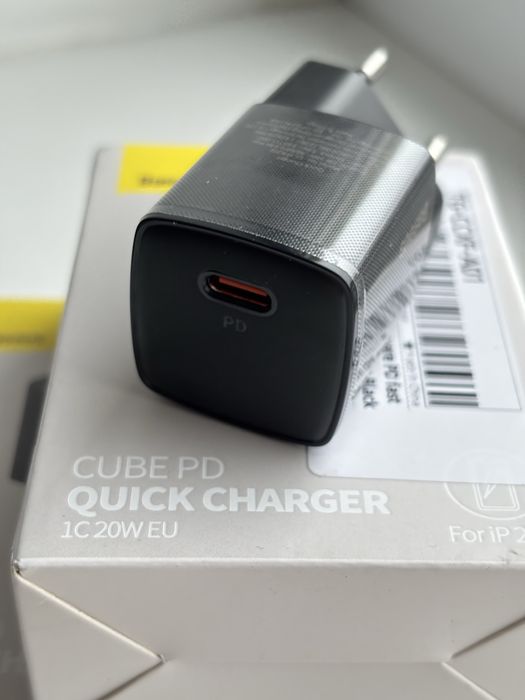 Компактна зарядка Baseus Cube PD 20W (швидка зарядка, type-c)