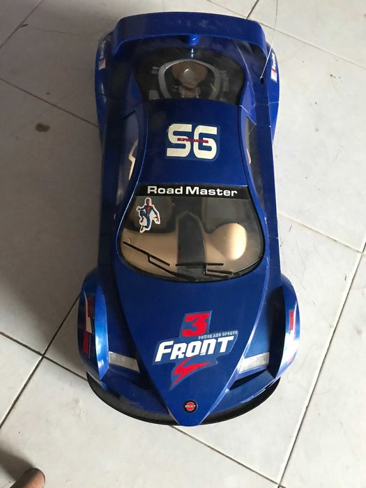 Carro de/para criança