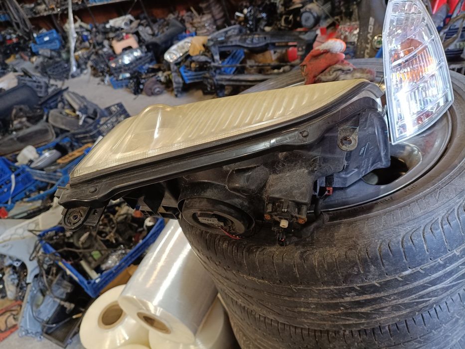 Ліва фара Nissan X Trail T30 поворотник Ніссан х треіл т30