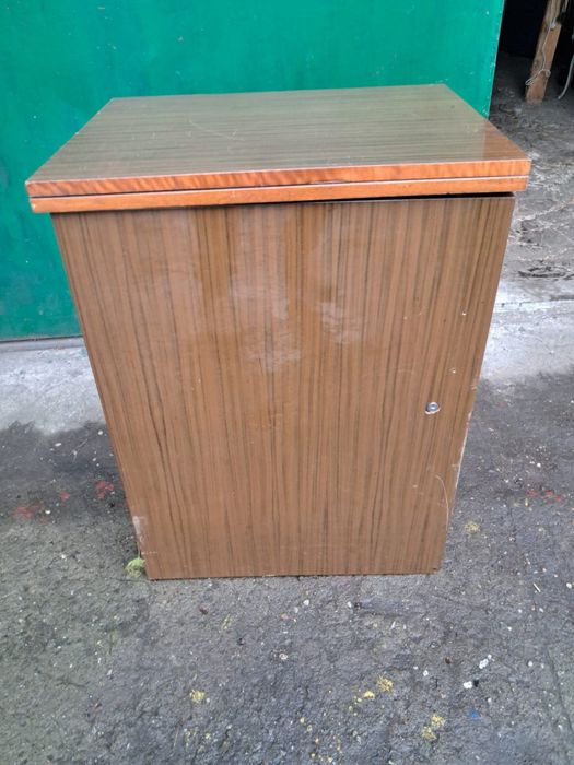 stara maszyna do szycia singer ze stolikiem