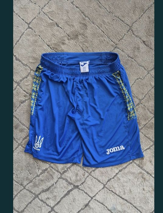 Продам футболки,шорти Динамо.