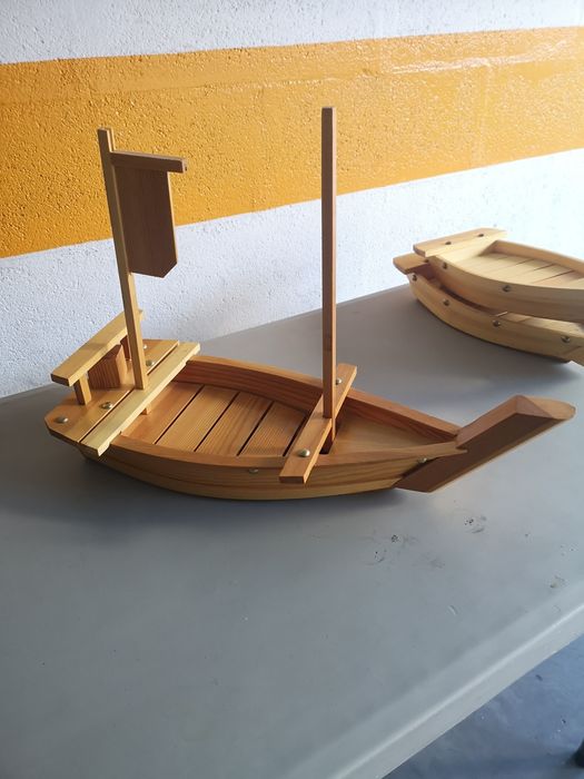 Barco para sushi