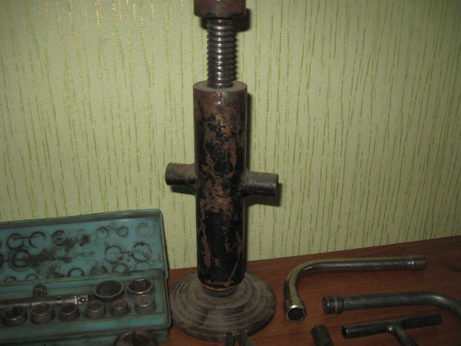 Комплект автоінструментів для автомайстра