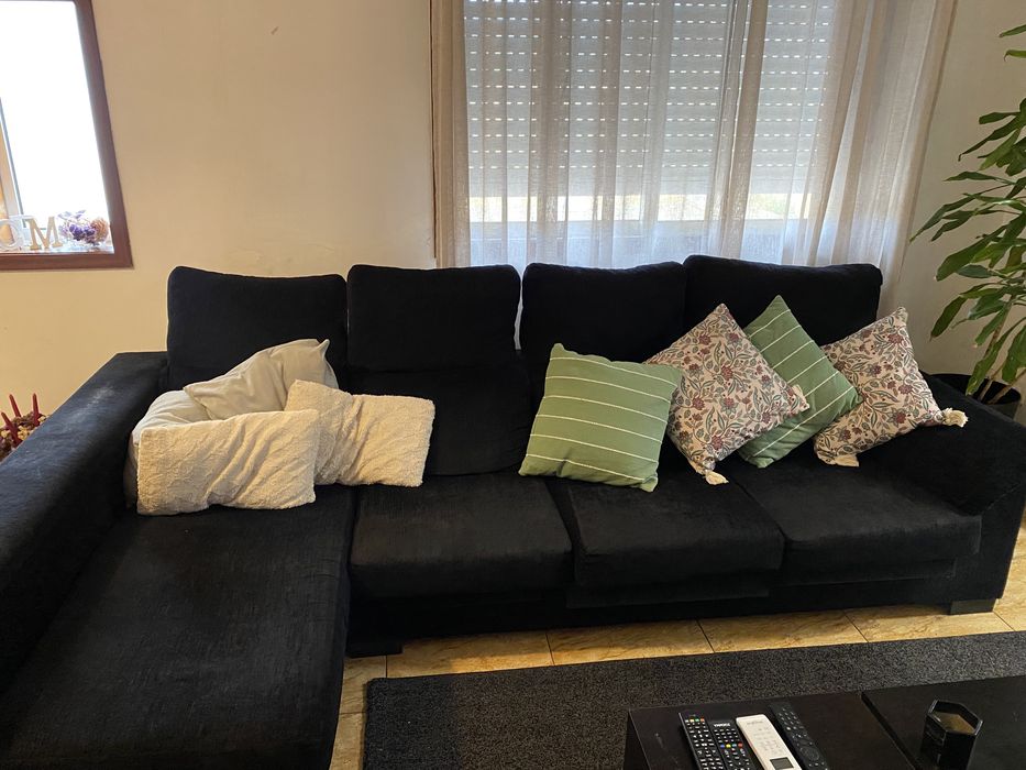 Sofa chaiselong em bom estado