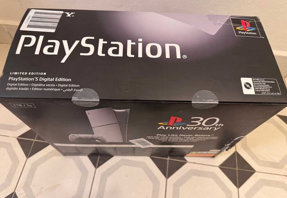 Playstation 5 + Dual sense 30th anniversary Nieodpakowane