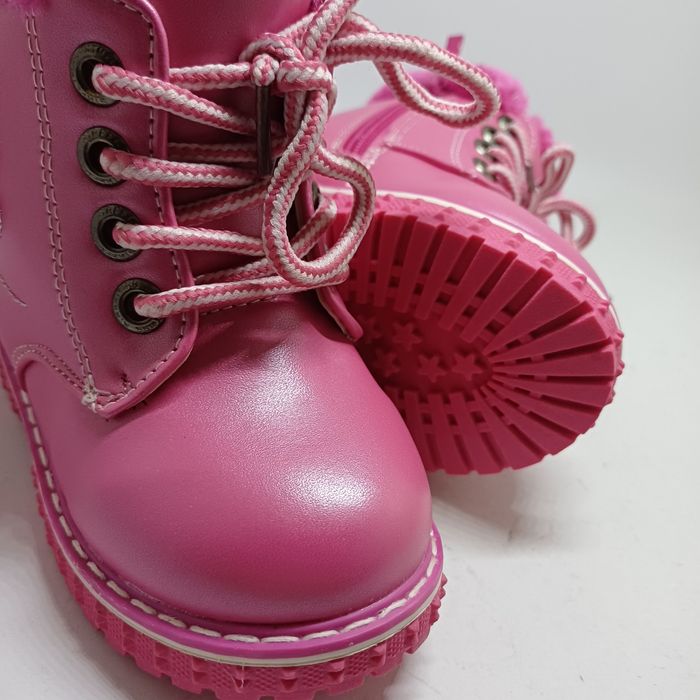 Nowe buty zimowe traperki roz 26 dl wkładki 15 cm