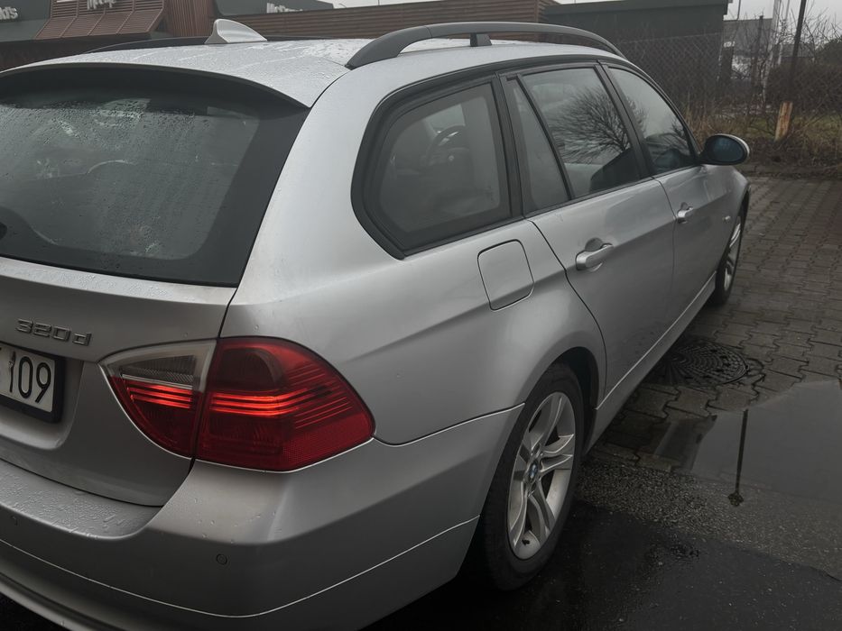 BMW E91 320D Kombi.