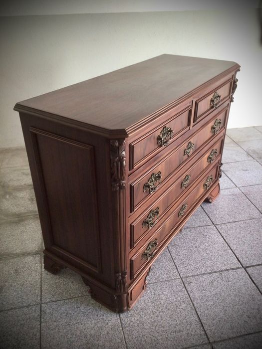 Cómoda Dom José vintage