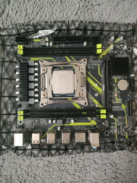 Płyta xeon x99 machinist z xeon e5 2666v3